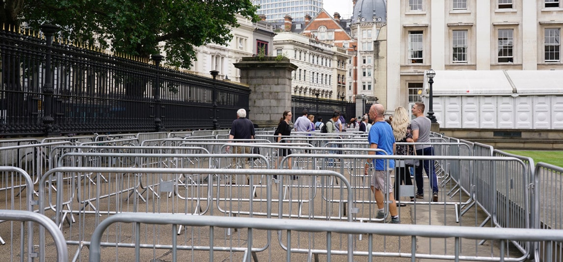buying crowd control barricades