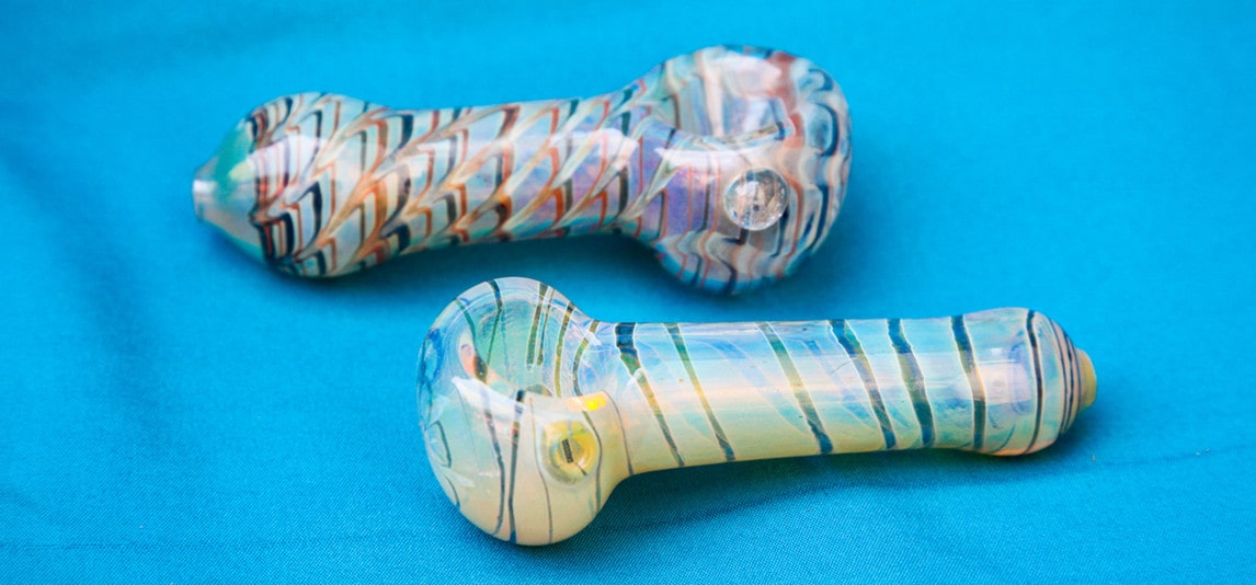 selecting best glass smoke pipes