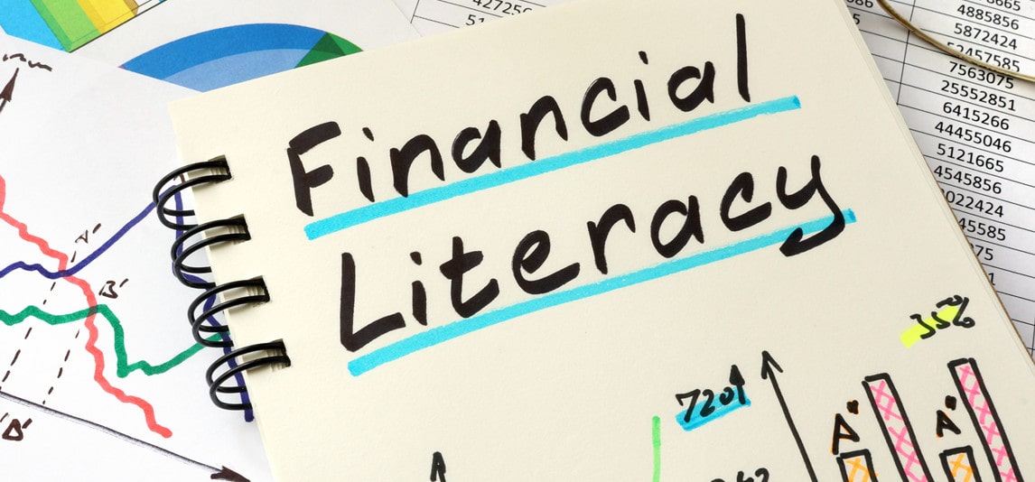 investing and money literacy student should know