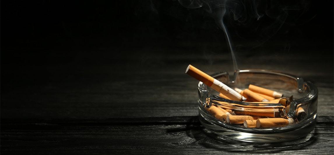 how long cigarette smell linger